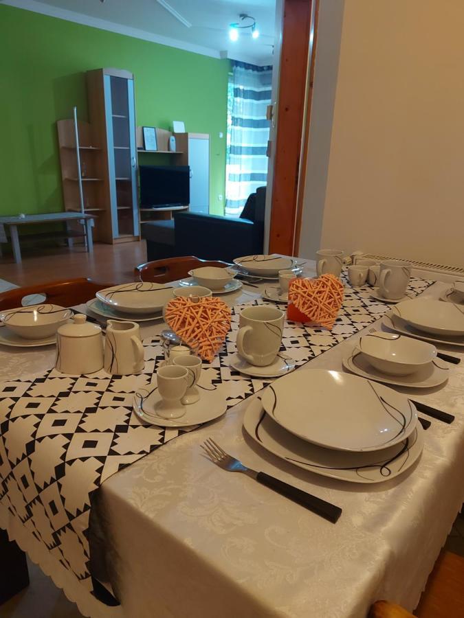 Apartment Lara *