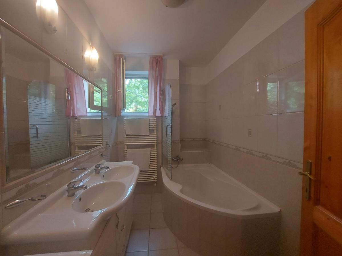 Lara Apartamento Debrecen